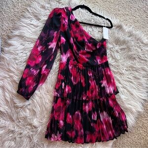NWT BTFL Red floral one sleeve mini dress